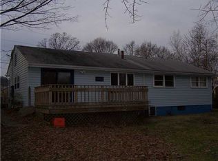 26 Sunset Dr, New Windsor, NY 12553