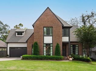 2111 Chestnut Rd, Vestavia Hills, AL 35216