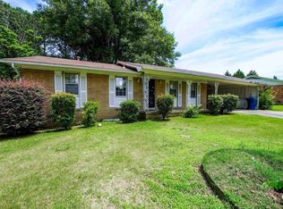 8109 McDaniel Dr, Little Rock, AR 72209