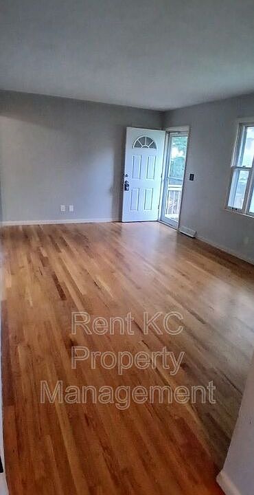 1st image of 513 NW 88th St