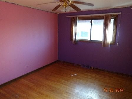 5th image of 16500 Kenwood Ave