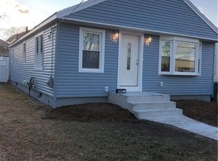 340 Beckwith St, Cranston, RI 02910