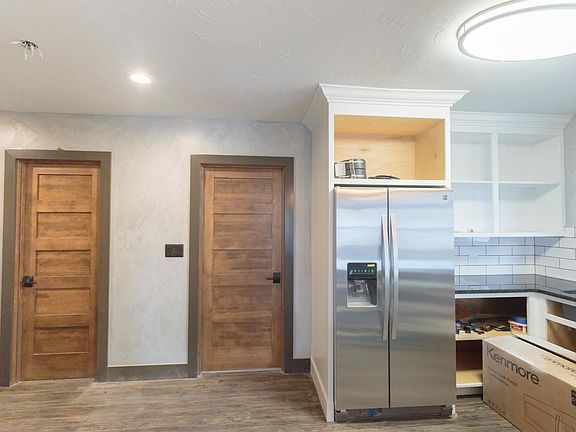 2nd image of 214 S 1st Ave #203