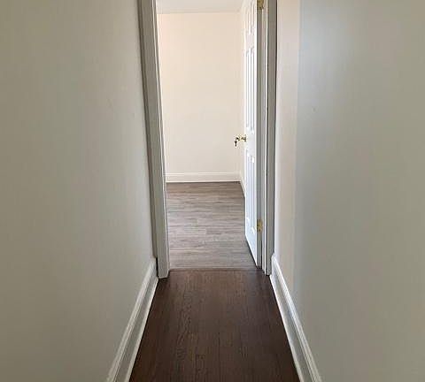 5th image of 2-370 Bement Ave #2