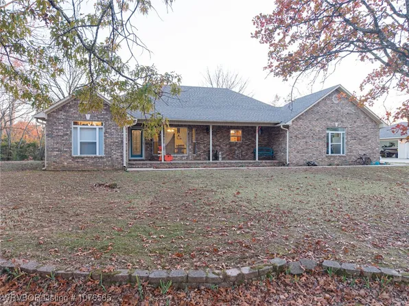 801 Hardin Ln, Pocola, OK 74902