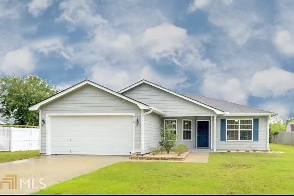 212 Victorias Cir