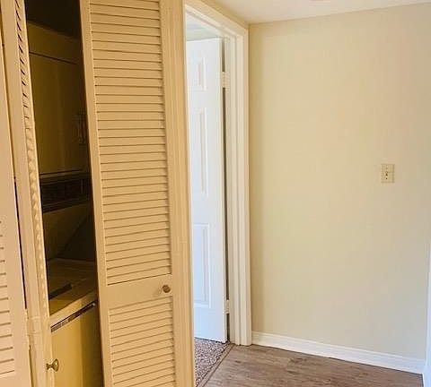 5th image of 360 N Hollywood Way APT 302
