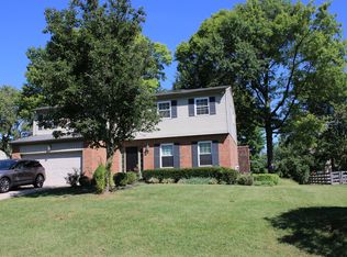 6420 Seminole Dr, West Chester, OH 45069