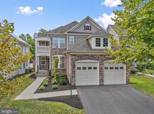 42961 Thornblade Cir, Ashburn, VA 20148
