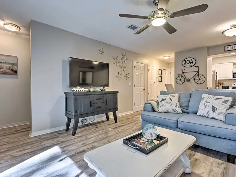 14 Cypress St — Photo 3