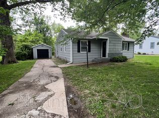1313 Cherokee St, Leavenworth, KS 66048