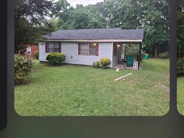 5253 Brookdale Dr, Forest Park, GA 30297