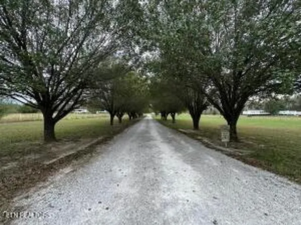 206 Hills Acres Ln, Quebeck, TN 38579