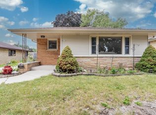 8237 W Potomac Ave, Milwaukee, WI 53218