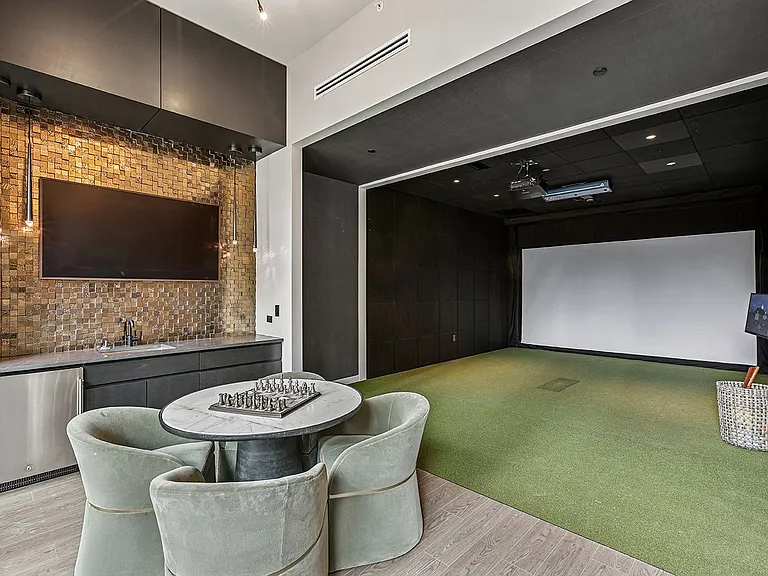 Vertis Green Hills — Photo 23