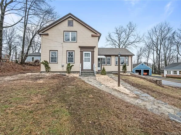 18 High Street, Plymouth, CT 06786