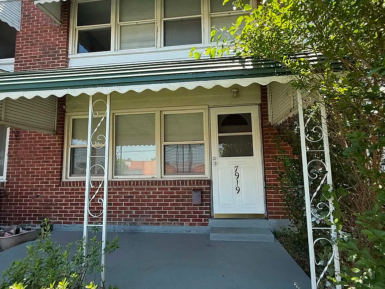 7919 Baltimore St — Photo 1