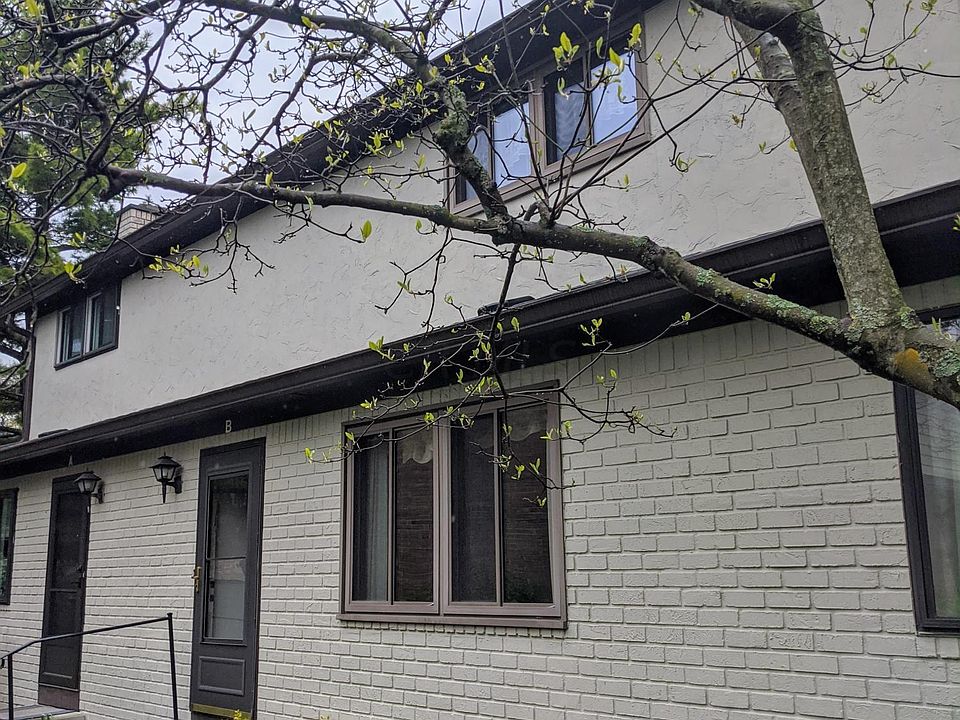 1st image of 4820 Pennfair St Unit B