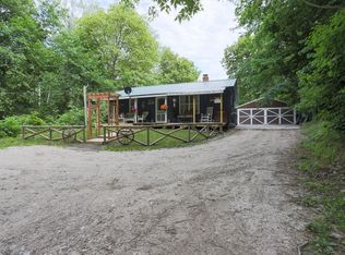 16035 Lime Kiln Rd, Crescent, IA 51526