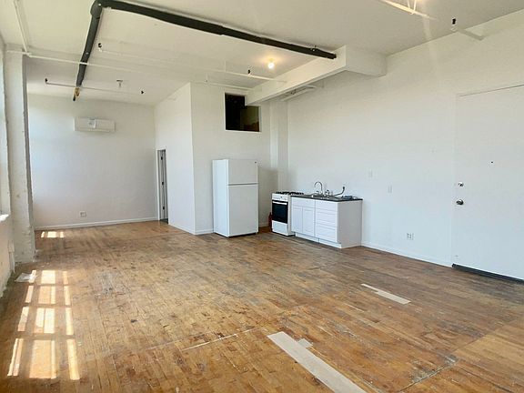 3rd image of 380 Troutman St #401