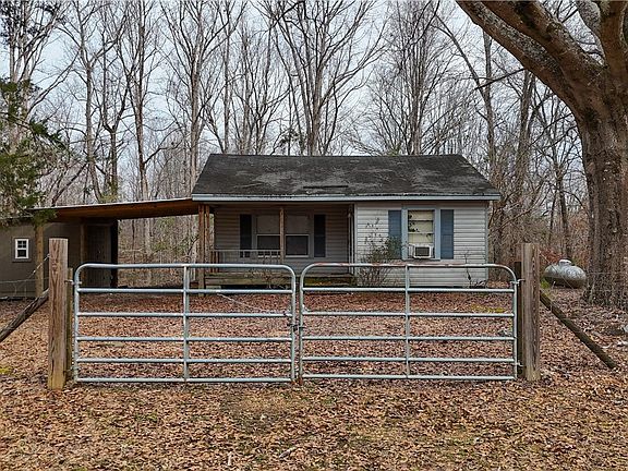 4th image of 2530 County Road 45