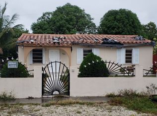 921 E 39th Pl, Hialeah, FL 33013