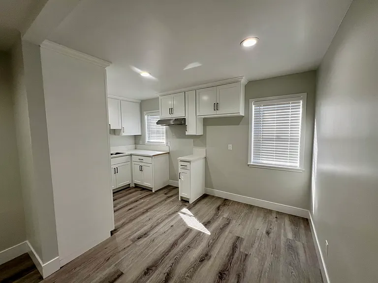 6061 Fishburn Ave #C — Photo 6