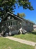 4th image of 724 E Scott St