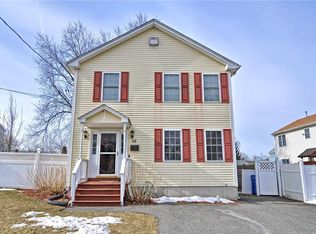 68 Maybury St, Cumberland, RI 02864