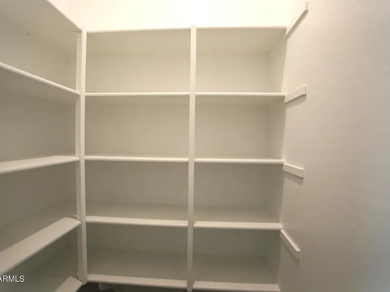 1201 E Cherrywood Pl — Photo 18