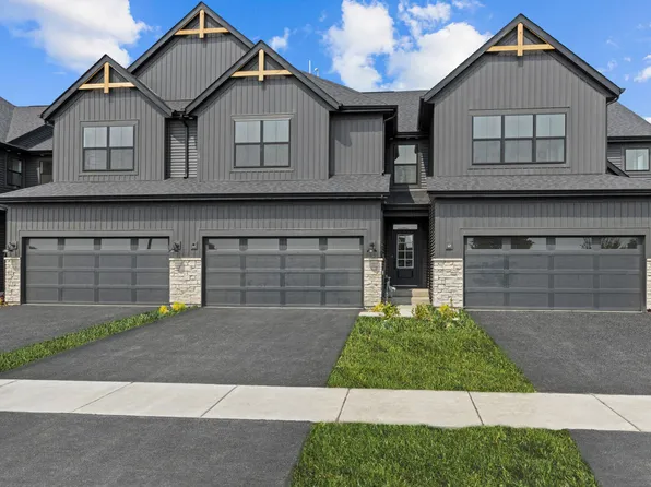 15454 W Amelia Cir, Lockport, IL 60441