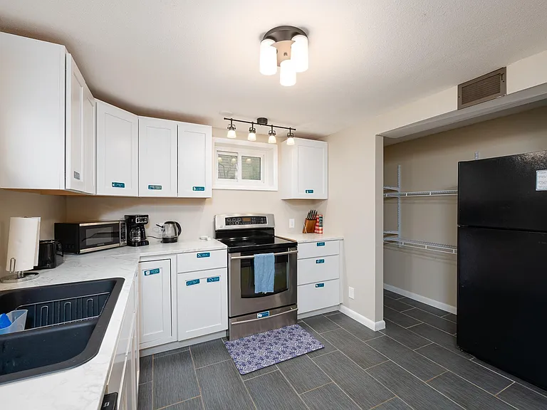 2105 Eagle View Dr #2 — Photo 6