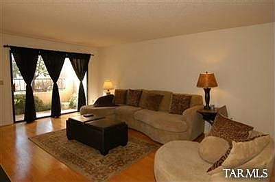 4th image of 7120 E Rosslare Dr