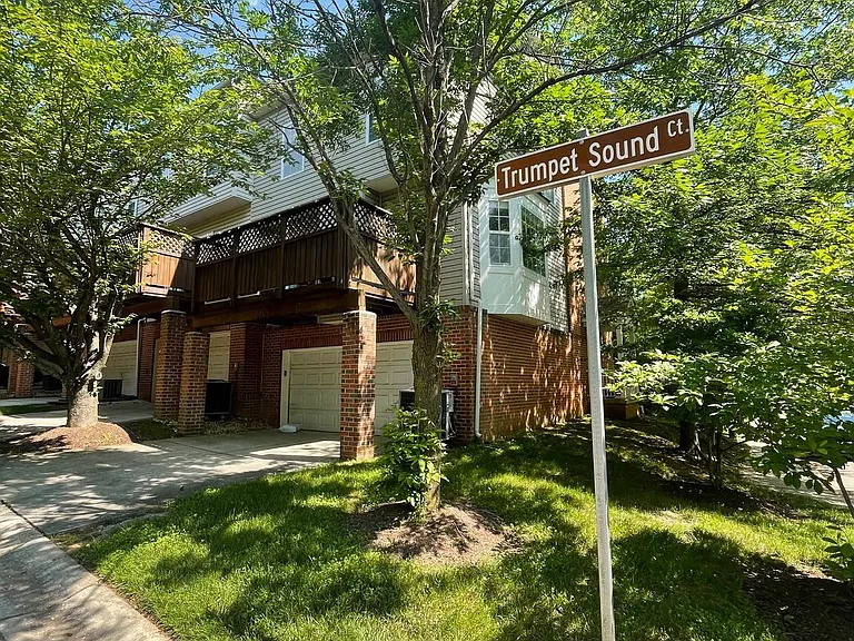 5900 Trumpet Sound Ct #11 — Photo 19