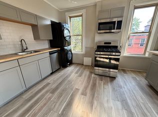 343 4th St, Troy, NY 12180
