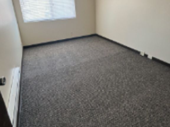 4th image of 1616 E St #7