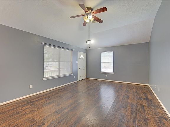 5th image of 19747 Cozy Cabbin Dr