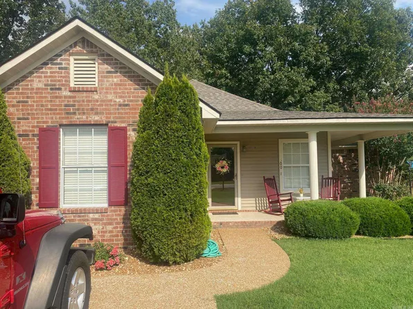 500 Trailwood Dr #1, Heber Springs, AR 72543