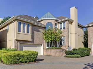 231 Santa Rosa Ct, Holmdel, NJ 07733