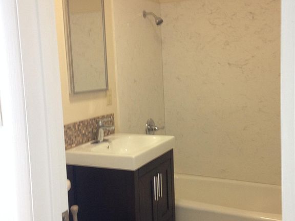 3rd image of 2061 Turk Blvd