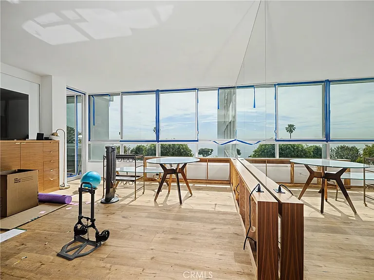 17352 W Sunset Blvd — Photo 31