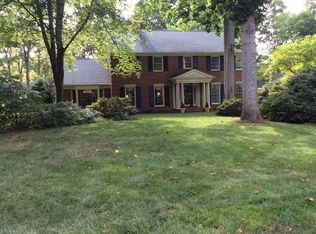 501 Parkmont Dr, Greensboro, NC 27408