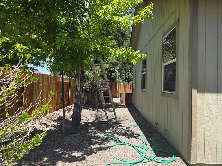 1458 Cardiff Dr — Photo 26
