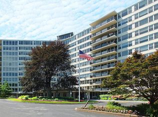 50 Belmont Ave APT 317, Bala Cynwyd, PA 19004