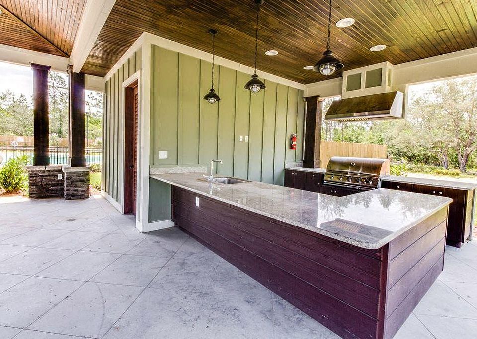 2nd image of 710 Widgeon Way #710