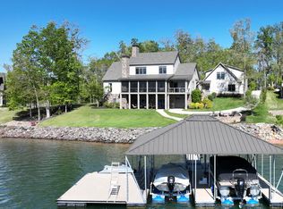 693 Peninsula Way, Houston, AL 35572