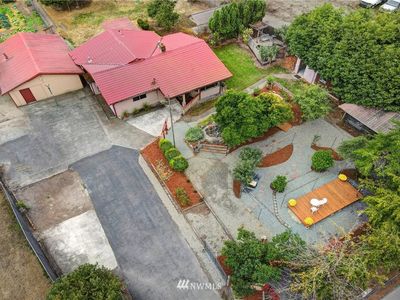 18505 SE May Valley Rd, Issaquah, WA, 98027
