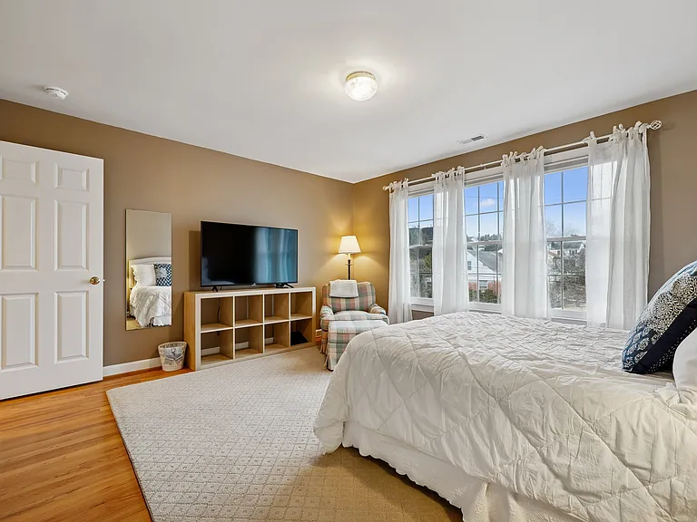 8807 Ridge Rd — Photo 18