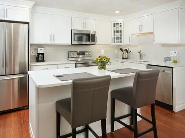 36 Austin St #1, Charlestown, MA 02129