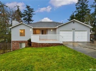 2685 Olympic Dr, Oak Harbor, WA 98277